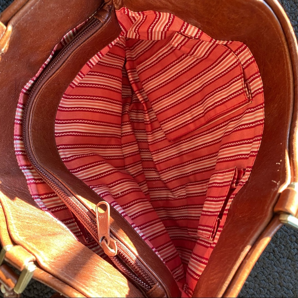 Isabella Fiore Rose Beaded Vintage Shoulder Bag - Picture 8 of 12